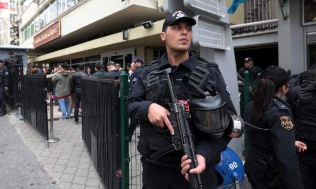 Τουρκία: Άνδρας σκότωσε αστυνομικό και μετά αυτοκτόνησε