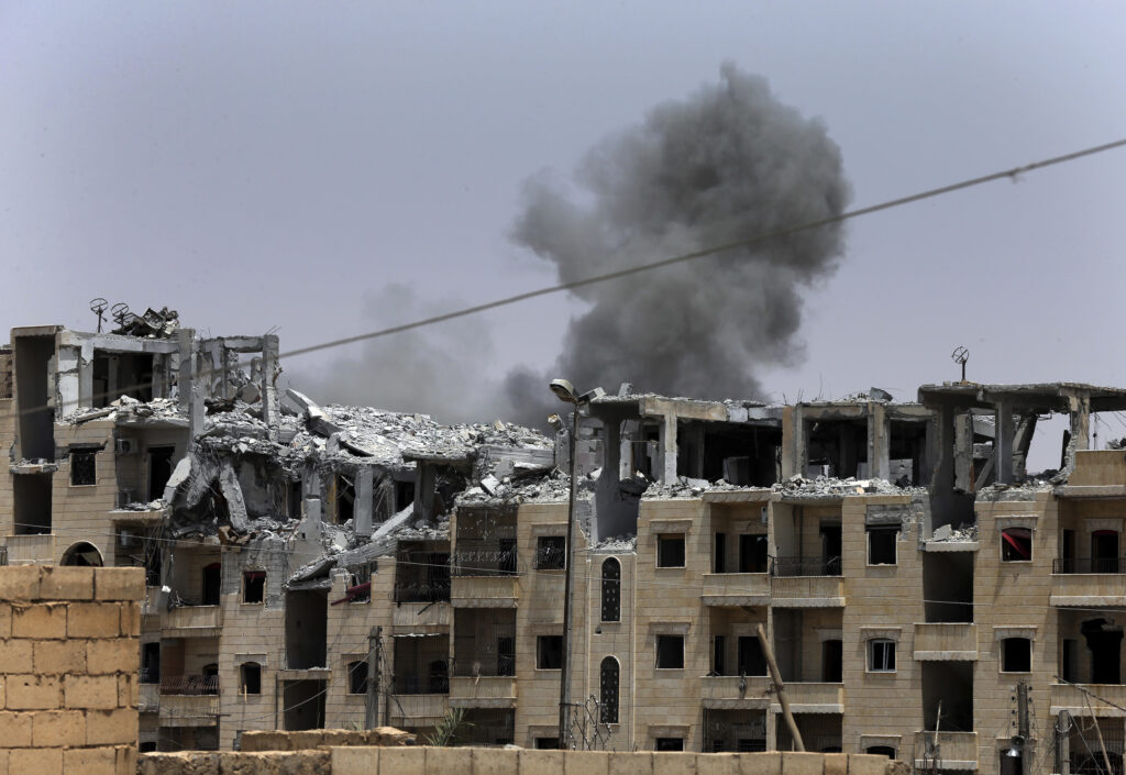 Συρία: 16 νεκροί, 7 παιδιά ανάμεσά τους από αεροπορικούς βομβαρδισμούς