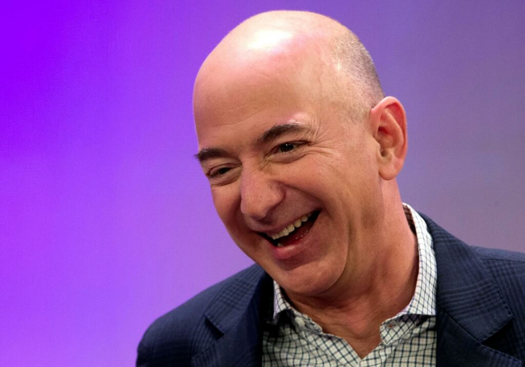 Πλουσιότερος άνθρωπος στον κόσμο ο Τζεφ Μπέζος της Amazon