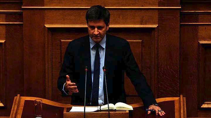 Χουλιαράκης: Στόχος μας να αντιμετωπίσουμε την παιδική φτώχεια