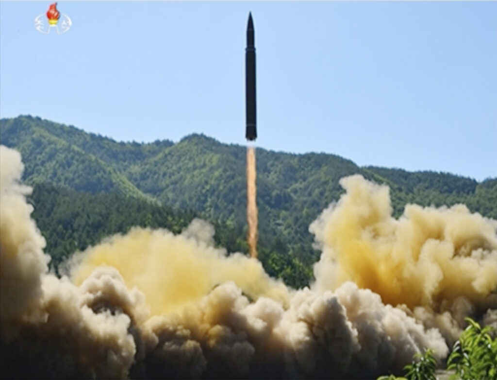 Θρίλερ με πύραυλο που φαίνεται πως εκτόξευσε η Βόρεια Κορέα – Συναγερμός σε Σεούλ, Τόκιο και Ουάσινγκτον