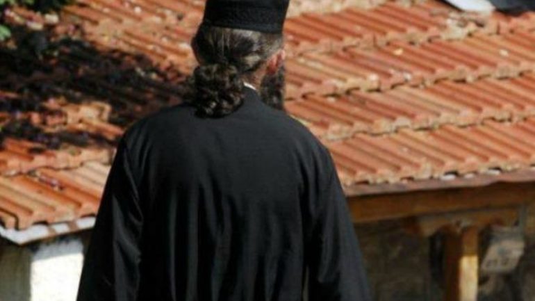 Κρήτη: Ιερέας καλλιεργούσε δενδρύλια κάνναβης