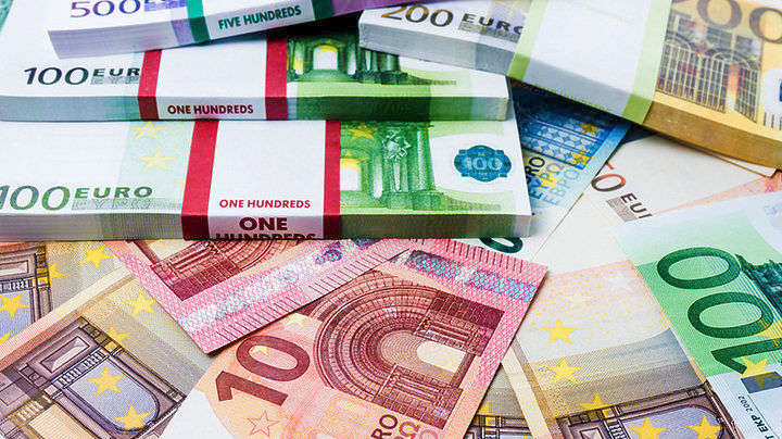 Πρωτογενές πλεόνασμα  3.053 εκατ. ευρώ