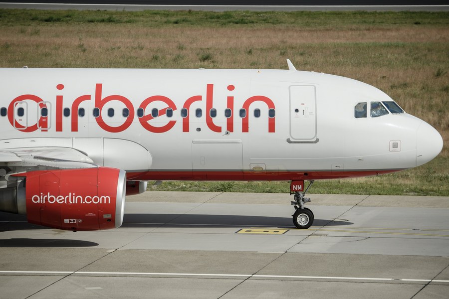 Καταρρέει η Air Berlin – Διαδικασία πτώχευσης και προσπάθεια διάσωσης από κράτος και Lufthansa