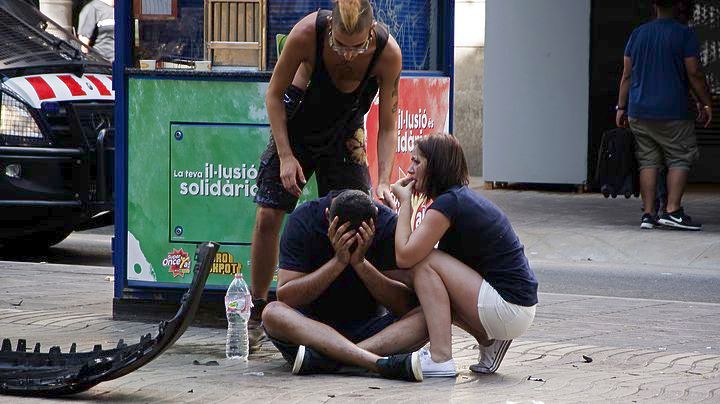 Καταδικάζει όλος ο πλανήτης το τρομοκρατικό χτύπημα στη Βαρκελώνη
