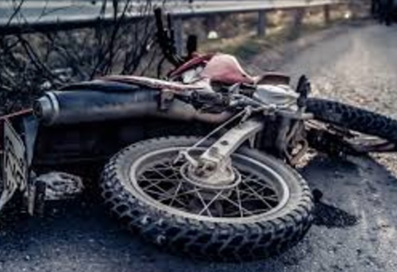 Θάνατος 32χρονου μοτοσικλετιστή στη Χαλκιδική – Μετωπική σύγκρουση με φορτηγό