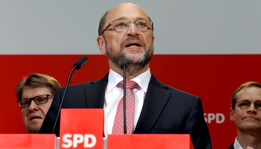 Γερμανία: O Σουλτς βάζει  σε κομματική ψηφοφορία το θέμα της συνεργασίας με τoυς Χριστιανοδημοκράτες