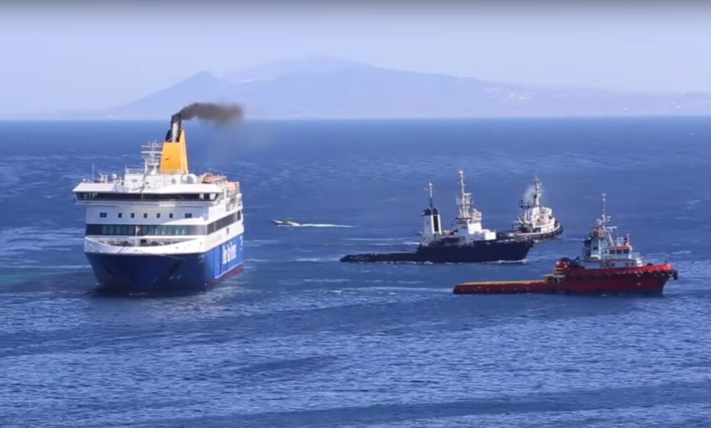 Σαρωνικός: Το πιο κοντινό πλοίο του Αγία Ζώνη ΙΙ μάζευε τα πετρέλαια του Πάτμος