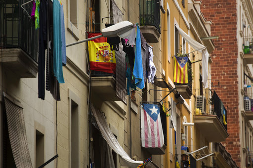 Ισπανία: Η κυβέρνηση προσπαθεί να ακυρώσει το δημοψήφισμα για ανεξαρτησία της Καταλονίας