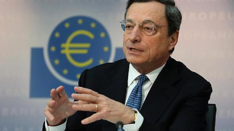 EKT: Αισιοδοξία για την ανάπτυξη, ανησυχία για την ανατίμηση του ευρώ