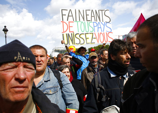 Γαλλία: Στους δρόμους κατά της πολιτικής Μακρόν στα εργασιακά (Photos + Video)