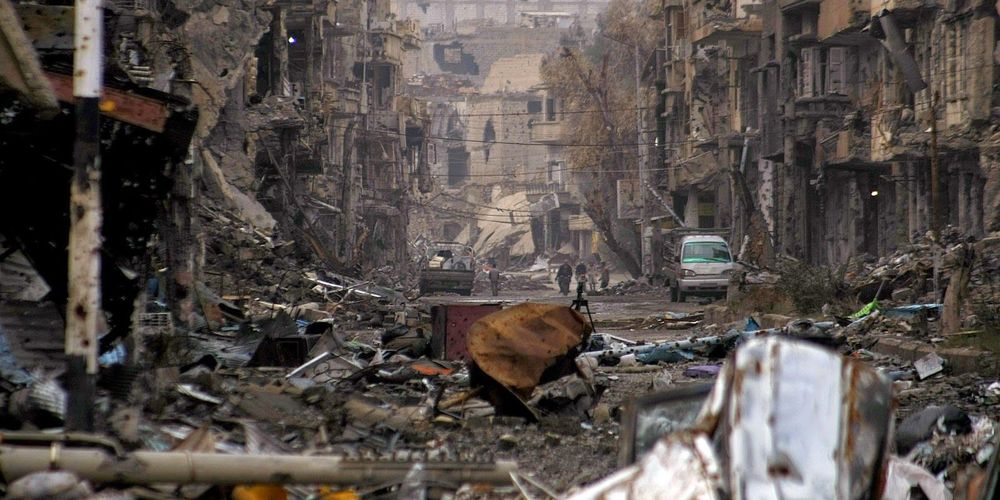 Συρία: Ο στρατός πέρασε τον Ευφράτη, πολιορκεί τους τζιχαντιστές του ΙΚ στο Ντέιρ Εζόρ