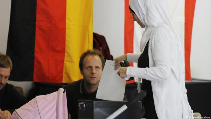 Το ακροδεξιό AfD μπορεί να στείλει περισσότερους Γερμανούς μουσουλμάνους στις κάλπες