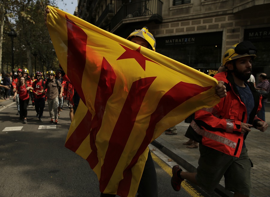 Φόβοι για κλιμάκωση στην Καταλονία – Οι Ευρωπαίοι πολίτες καλούνται σε επαγρύπνηση