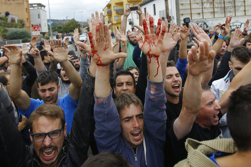 «Νίπτει τας χείρας της» η Κομισιόν: «Βρείτε τα με τον Ραχόι» λέει στους Καταλανούς