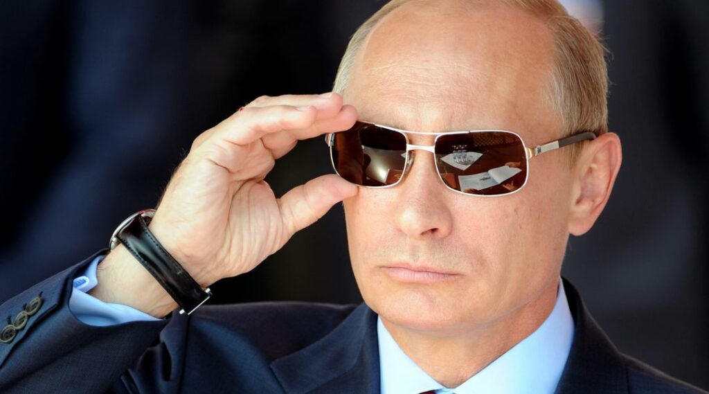 Εντολή Πούτιν στον ρωσικό στρατό να εξοπλιστούν με πιο σύγχρονα όπλα