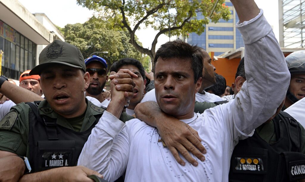 Οι Ευρωπαίοι βραβεύουν με το «Ζαχάροφ» την αντιπολίτευση της Βενεζουέλας