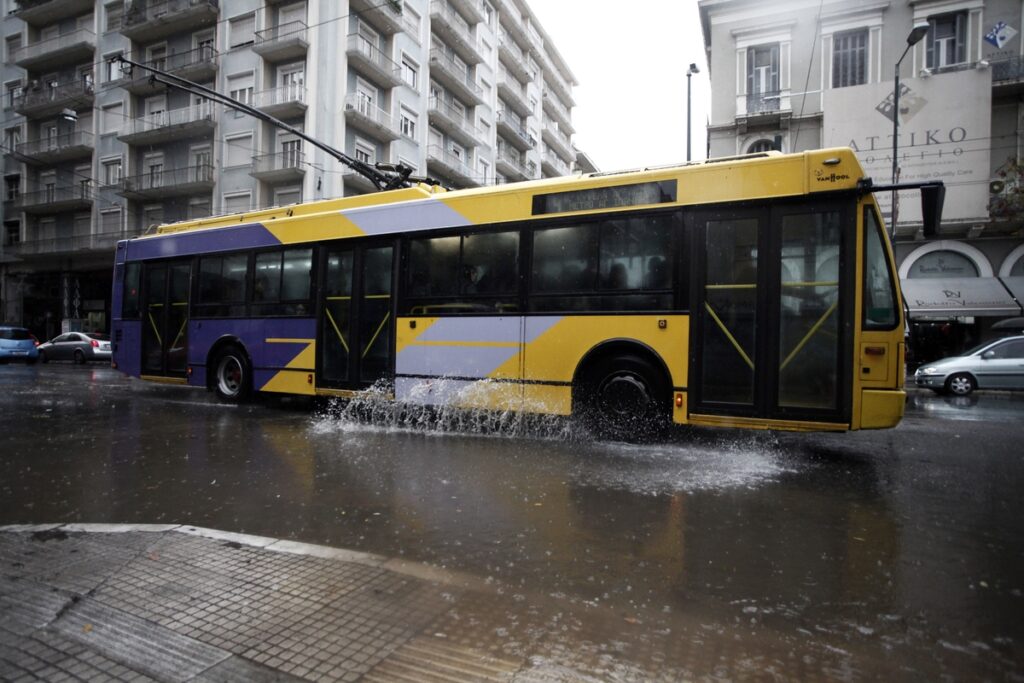 Προσοχή: Έκτακτο δελτίο επιδείνωσης του καιρού από την ΕΜΥ – Ποιες περιοχές θα επηρεαστούν