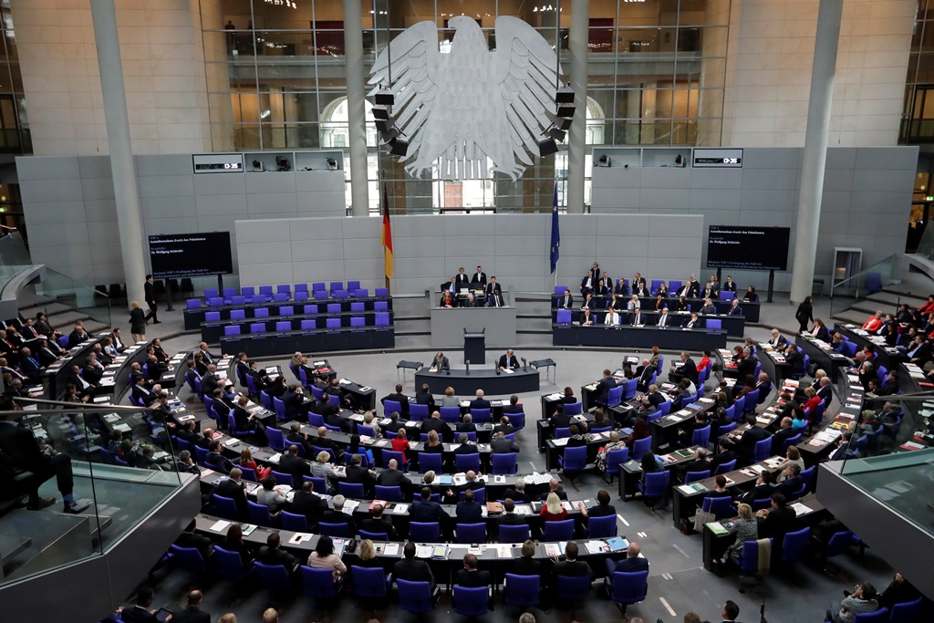 Γερμανία: Πλεόνασμα – μαμούθ στον προϋπολογισμό