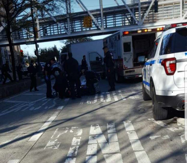 Συναγερμός στο Μανχάταν: Όχημα έπεσε πάνω σε πεζούς και ποδηλάτες – 8 νεκροί, πολλοί τραυματίες (Photos-Video)