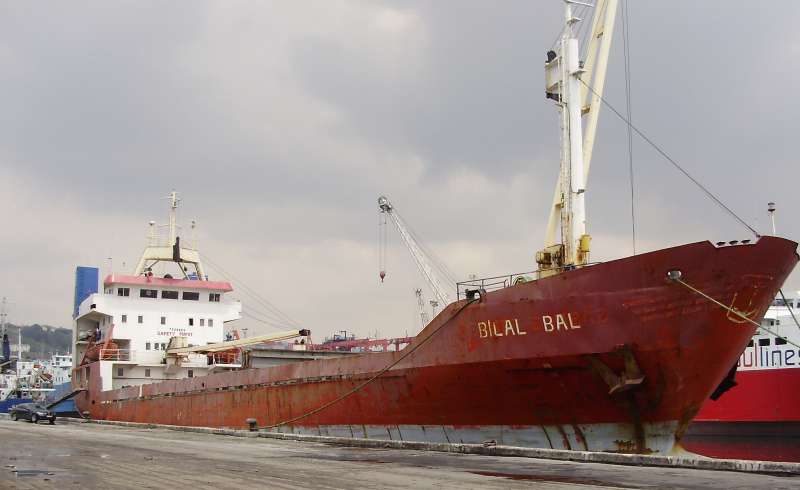 Βυθίστηκε φορτηγό πλοίο στον Βόσπορο – Αγνοούνται 11 μέλη του πληρώματος