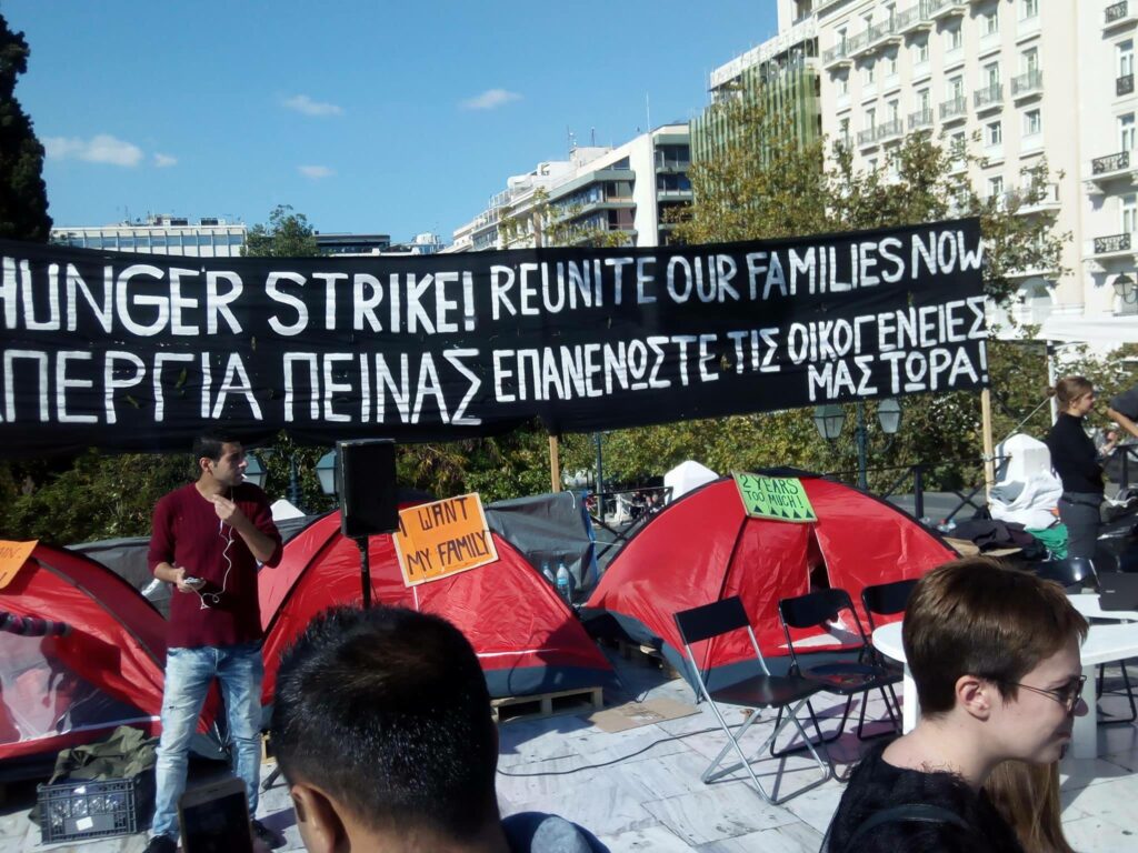 Συνεχίζεται η απεργία πείνας των προσφύγων στο Σύνταγμα (Photos)