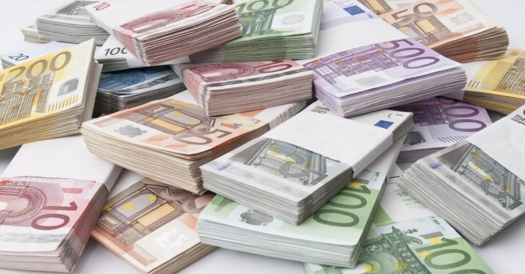 220 χιλιάδες ευρώ πρόστιμα σε Ασφαλιστικές, Επενδυτικές και  άλλες επιχειρήσεις