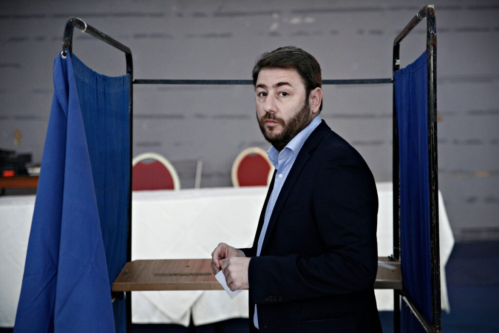 Άνοιγμα Ανδρουλάκη στους χαμένους της ψηφοφορίας