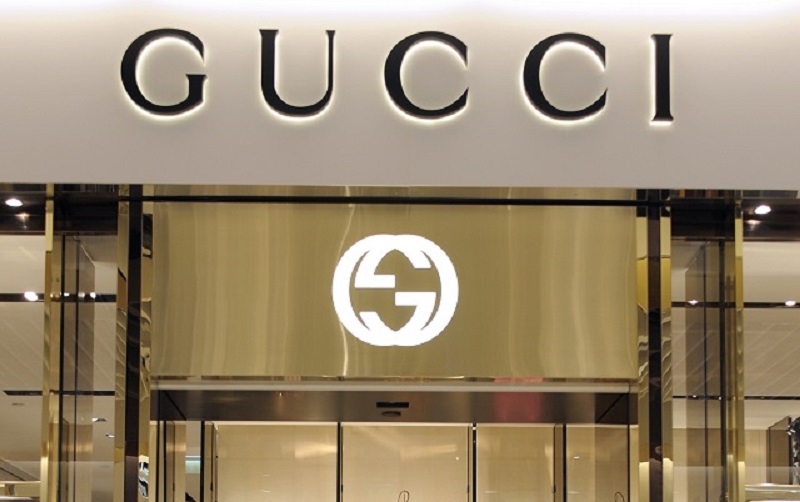 Ιταλία: Στο στόχαστρο των οικονομικών αρχών ο οίκος μόδας Gucci – Υποψίες για φοροδιαφυγή «μαμούθ»