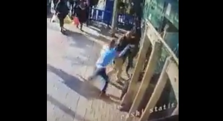 Παλαιστίνιος επιτέθηκε με μαχαίρι σε Ισραηλινό φύλακα ασφαλείας (Video)