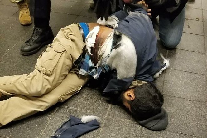«Απόπειρα τρομοκρατικής ενέργειας» στη Νέα Υόρκη – Έκρηξη στο Μανχάταν, 3 τραυματίες (Photos-Video)