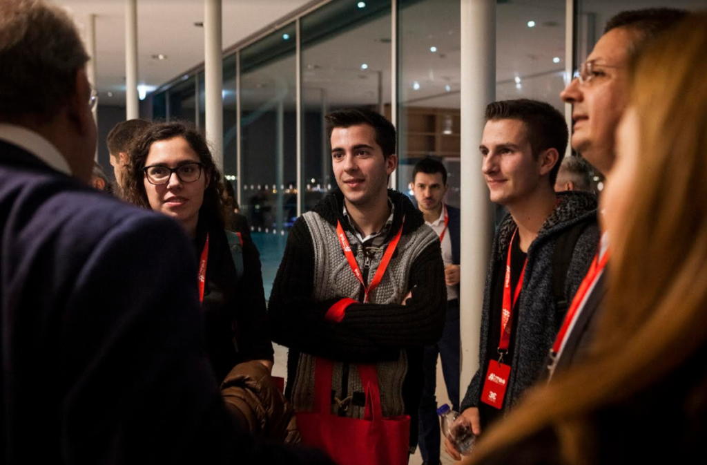 0 Γενικοί Διευθυντές της Coca-Cola ΗBC βοηθούν τους νέους της Ελλάδας να διεκδικήσουν το μέλλον τους