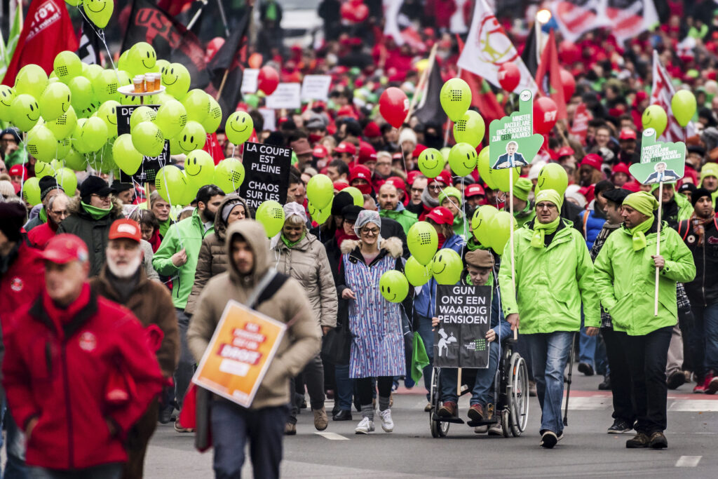 Διαδηλώσεις στις Βρυξέλλες κατά της μεταρρύθμισης στο συνταξιοδοτικό
