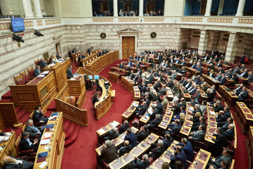 Περιορισμοί στην ιδιωτική χρηματοδότηση των κομμάτων