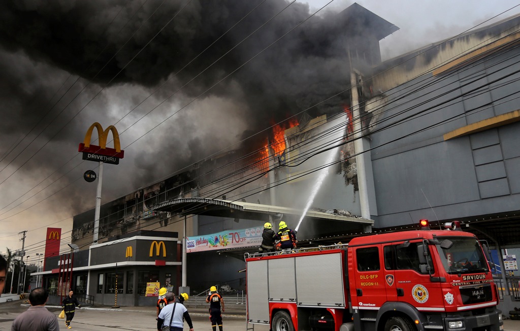 Φιλιππίνες: Φονική πυρκαγιά σε εμπορικό κέντρο