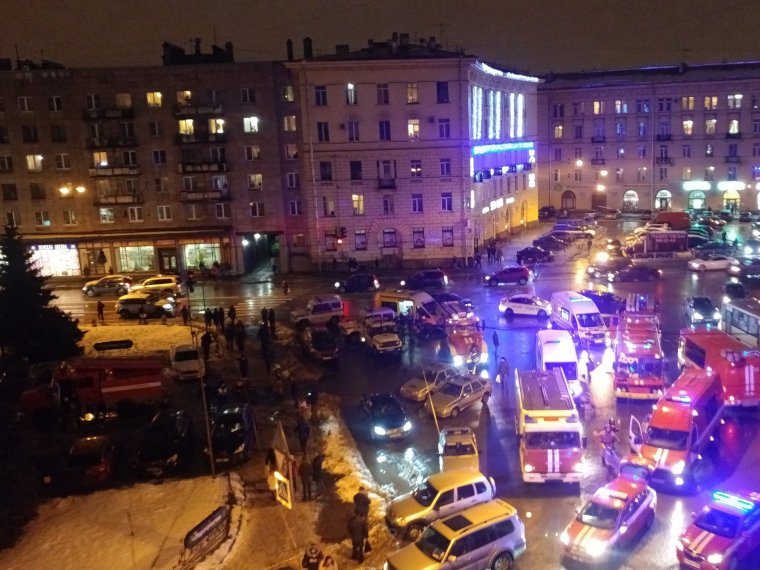 Δέκα τραυματίες μετά από έκρηξη στην Αγία Πετρούπολη (Video)
