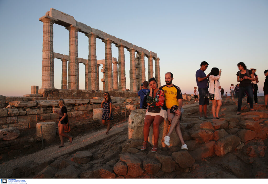 Μεγάλες προσδοκίες για τον ελληνικό τουρισμό το 2018