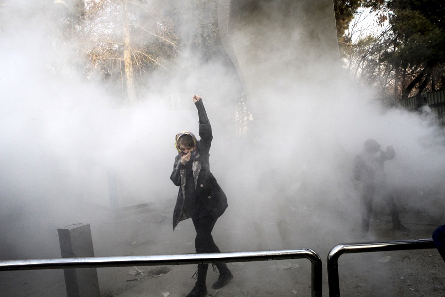 Αιματηρές διαδηλώσεις στο Ιράν – 10 νεκροί