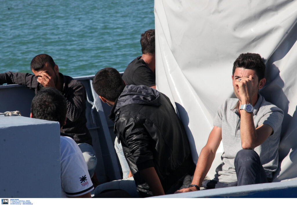 Times: EE και Βρετανία να βοηθήσουν την Ελλάδα στο προσφυγικό