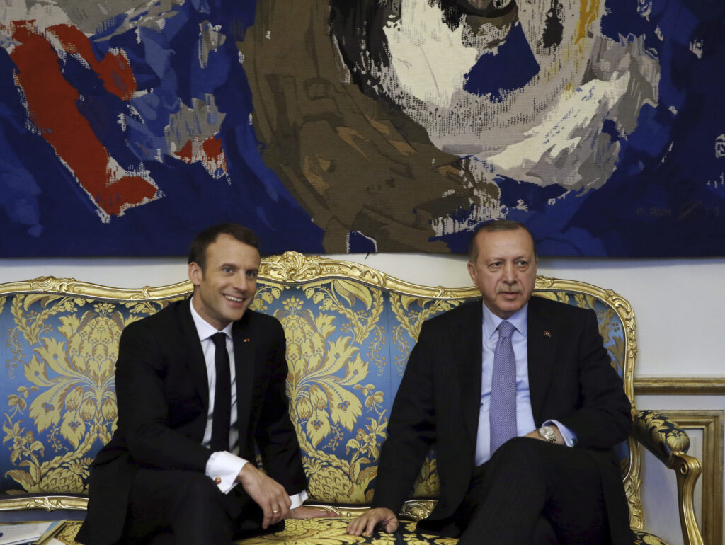 Άρθρο του Ερντογάν στη Le Figaro: Στη Γαλλία οι ελπίδες μας για την ενταξιακή μας προοπτική