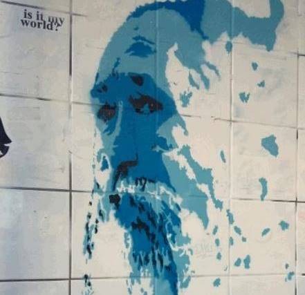 Ένα γκράφιτι για τον Τζίμη Πανούση στο κέντρο της Αθήνας ( Photo)