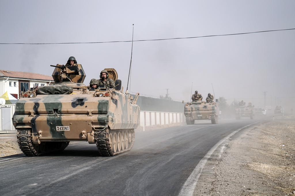 Συρία: Επίθεση του τουρκικού στρατού κατά των Κούρδων
