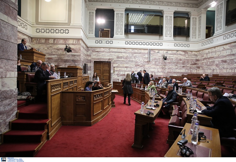 Ένταση στη Βουλή για την κάλυψη του συλλαλητηρίου από την ΕΡΤ