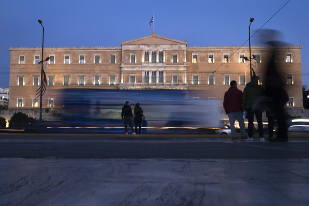 Στο 177,4% του ΑΕΠ το δημόσιο χρέος της Ελλάδας – Μικρή αύξηση το τρίτο τρίμηνο του 2017