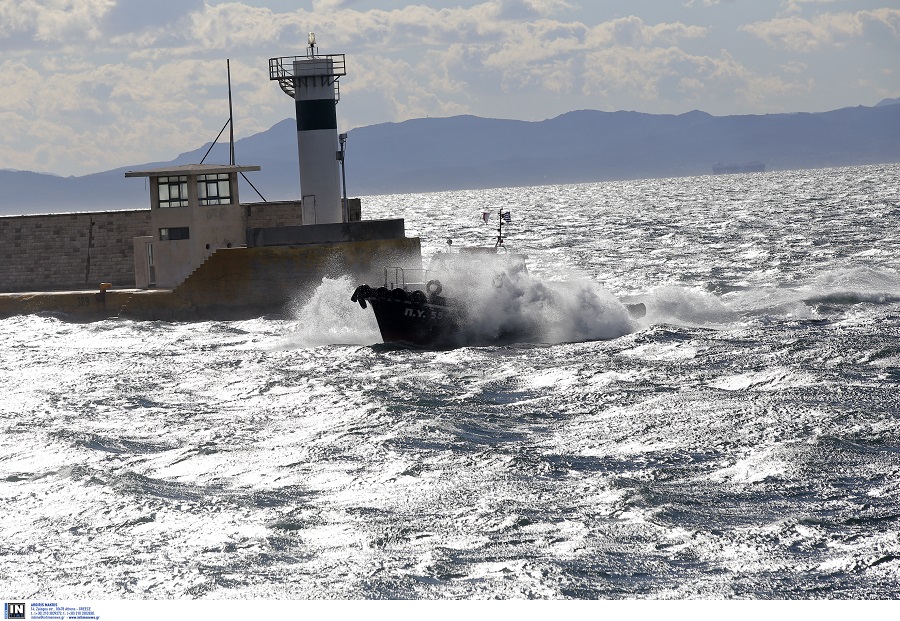 Απαγορευτικό απόπλου στο Αιγαίο λόγω των θυελλωδών ανέμων