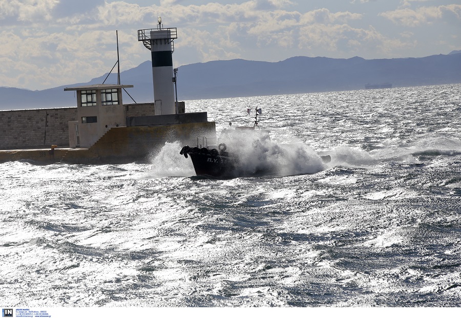 Απαγορευτικό απόπλου στο Αιγαίο λόγω των θυελλωδών ανέμων