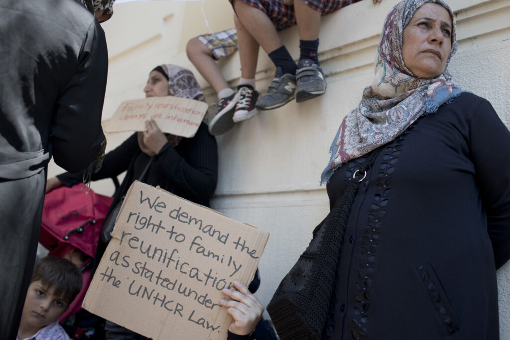 Γερμανία: Μικρή προσέγγιση Χριστιανοδημοκρατών και Σοσιαλδημοκρατών για τους πρόσφυγες