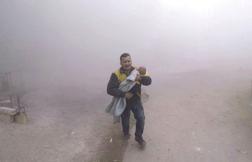 Συρία: 70 άμαχοι σκοτώθηκαν χθες από αεροπορικές επιδρομές