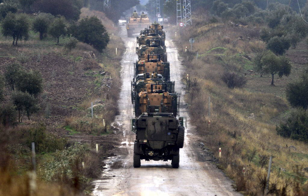 Η Άγκυρα προειδοποιεί τις ΗΠΑ πριν την επίσκεψη Τίλερσον: Οι σχέσεις μας σε «κρίσιμο σημείο»