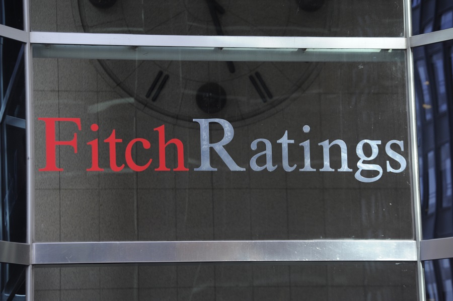 «Καμπανάκι» από Fitch για σκληρό Brexit